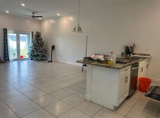 3326 Santa Barbara Blvd, Cape Coral, FL 33914