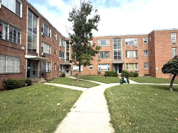 4002 Saint Louis St SE #205, Washington, DC 20019