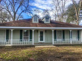 519 S Guidry St, Church Point, LA 70525