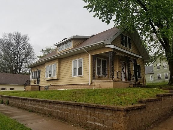 2nd image of 1719 S Faraday Ave