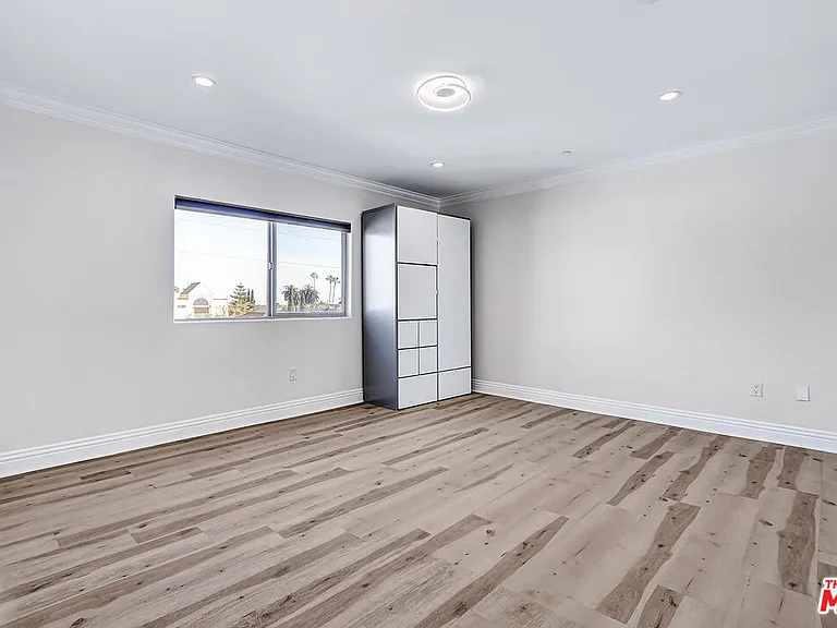 1520 S Shenandoah St #304 — Photo 29