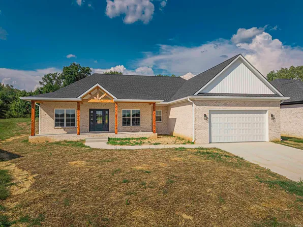 3575 Sand Dr, Newburgh, IN 47630