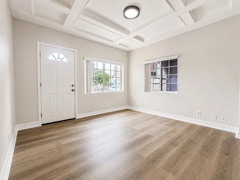 1078 E Ocean Blvd #5 — Photo 7