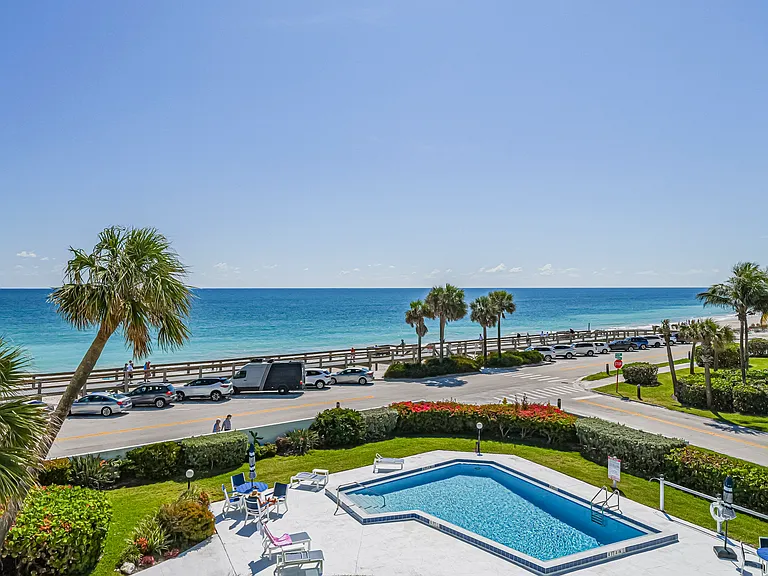 4049 Ocean Dr #305 — Photo 28