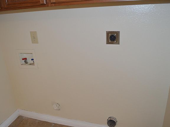 4th image of 1311 Carmel Oaks