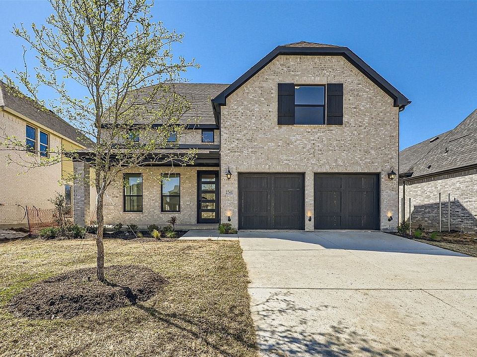 1st image of 2741 Starwood Dr