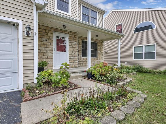 4th image of 746 Bent Oak Dr