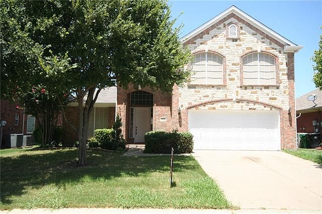 1st image of 1912 Flatwood Dr