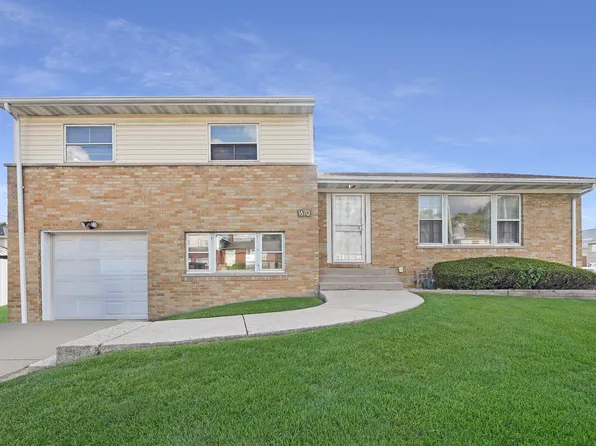 1670 N 5th Ave, Melrose Park, IL 60160