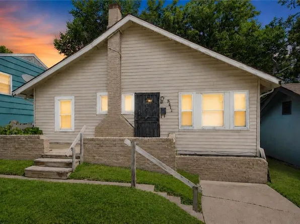 8411 Olive St, Kansas City, MO 64132