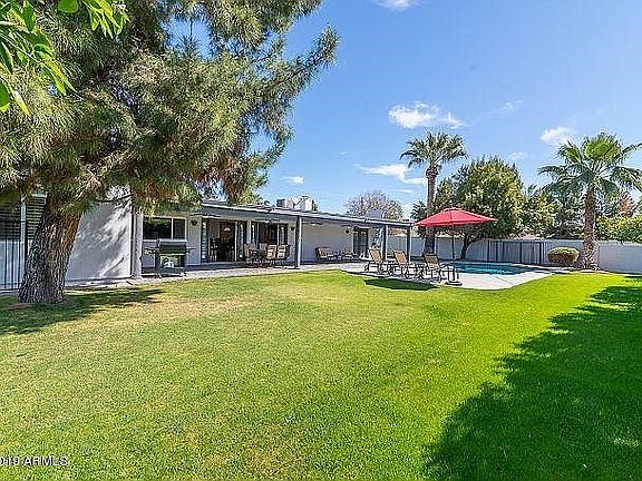 1/3+ Acre Lot