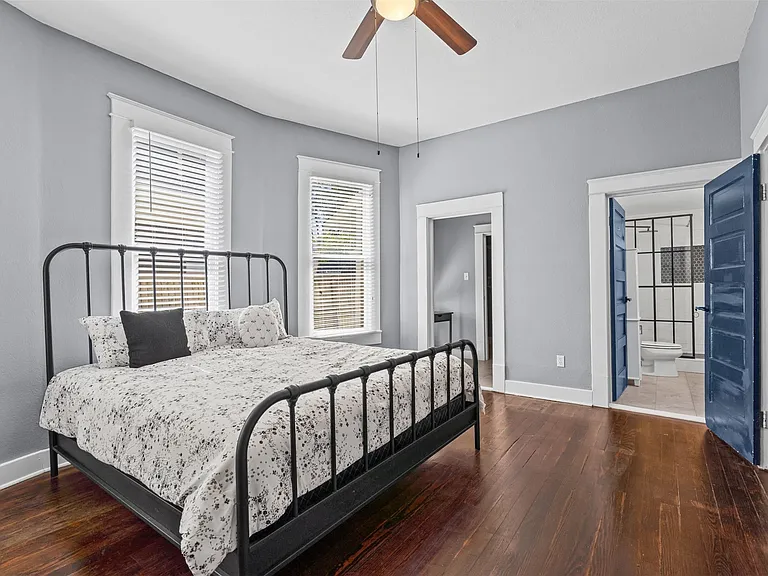 301 S Edgefield Ave — Photo 19