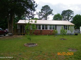 1305 North Dr, Goldsboro, NC 27534