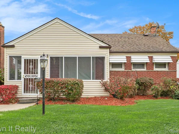 9914 Heyden St, Detroit, MI 48228