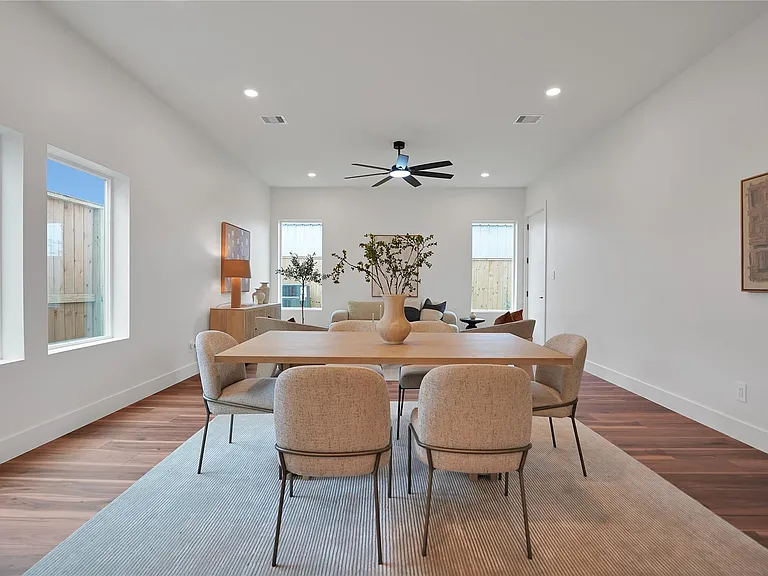 315 Palmer St — Photo 14