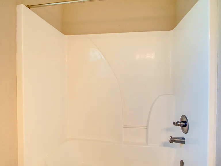 5485 Tucker Cir — Photo 28