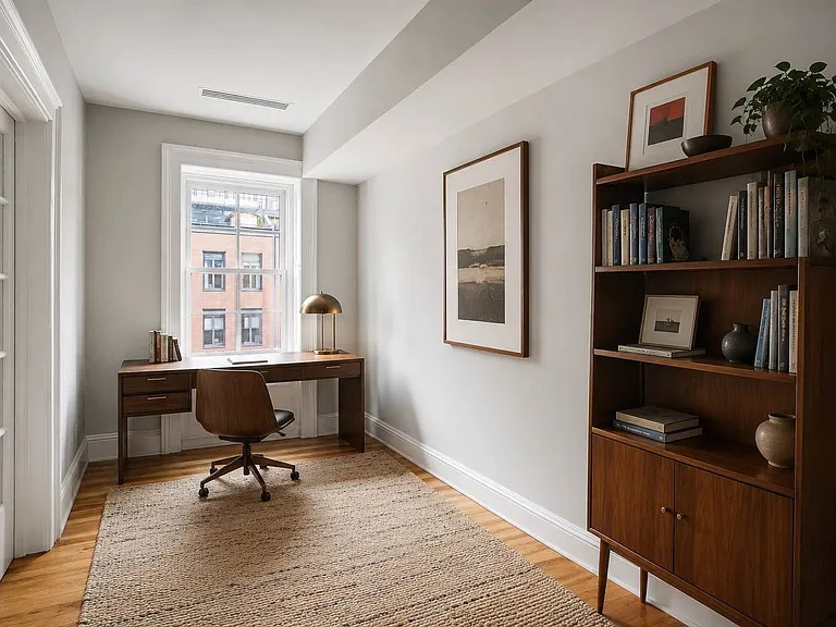 136 W 11th St #3 — Photo 6