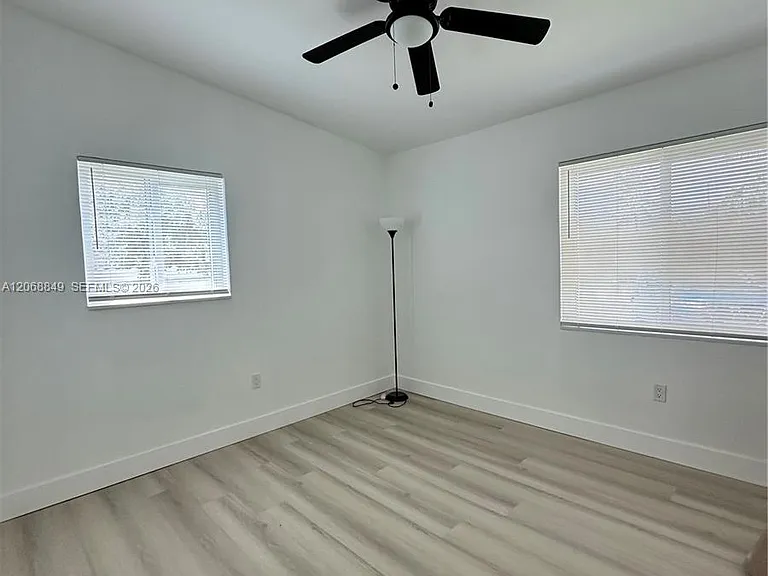 3101 SW 102nd Pl — Photo 18