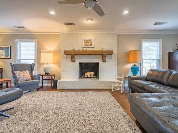 5th image of 8259 San Augustine Ln
