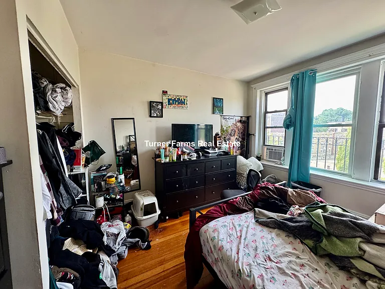 1680 Commonwealth Ave #4F — Photo 4