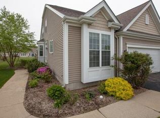 6 Spyglass Landing Dr, Marshfield, MA 02050