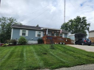 223 W Daniel Ln, Paoli, IN 47454