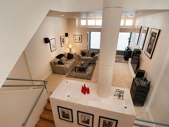 5th image of 2408 34th St Unit 3