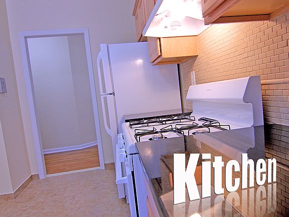 4th image of 2305 Grand Ave APT 3J