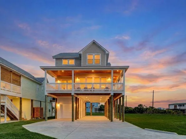 4010 Miramar Ct, Galveston, TX 77554