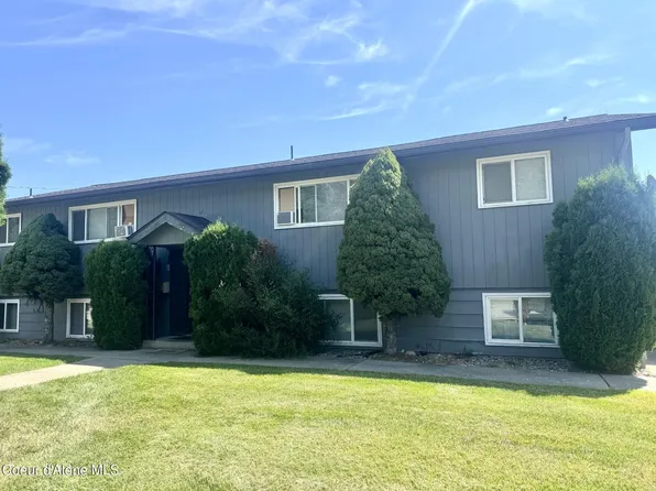 9384 N Baack St, Hayden Lake, ID 83835
