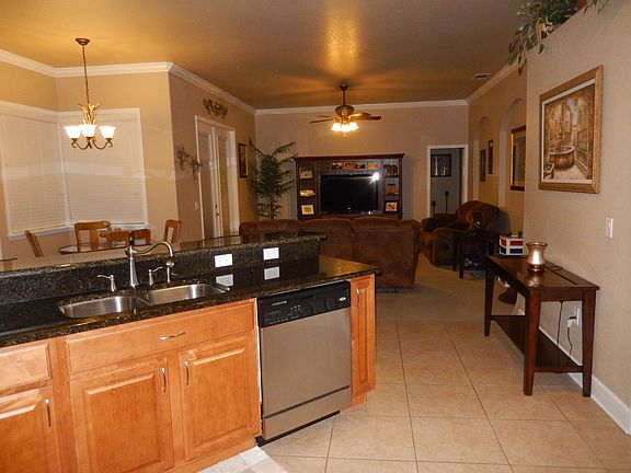 3rd image of 6931 Bushnell Dr