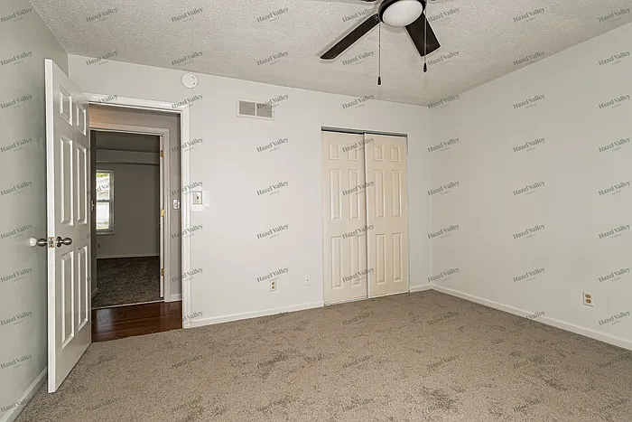 2767 Tiara Dr — Photo 9