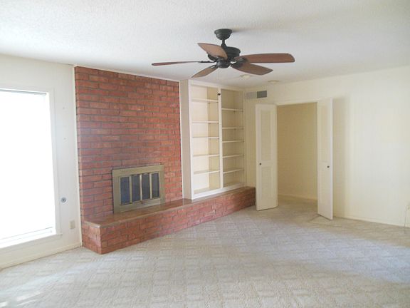 5th image of 8924 Parkland Dr