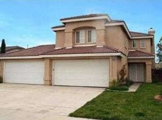 32577 Dahlia Ln, Wildomar, CA 92595