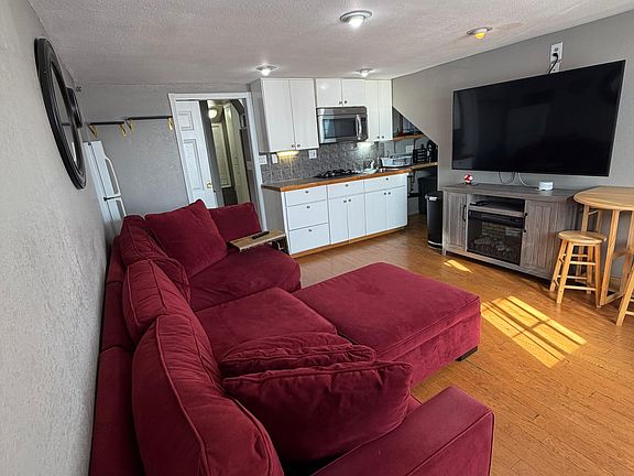 2nd image of 310 Park St #312