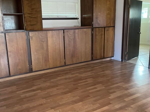 (undisclosed Address)