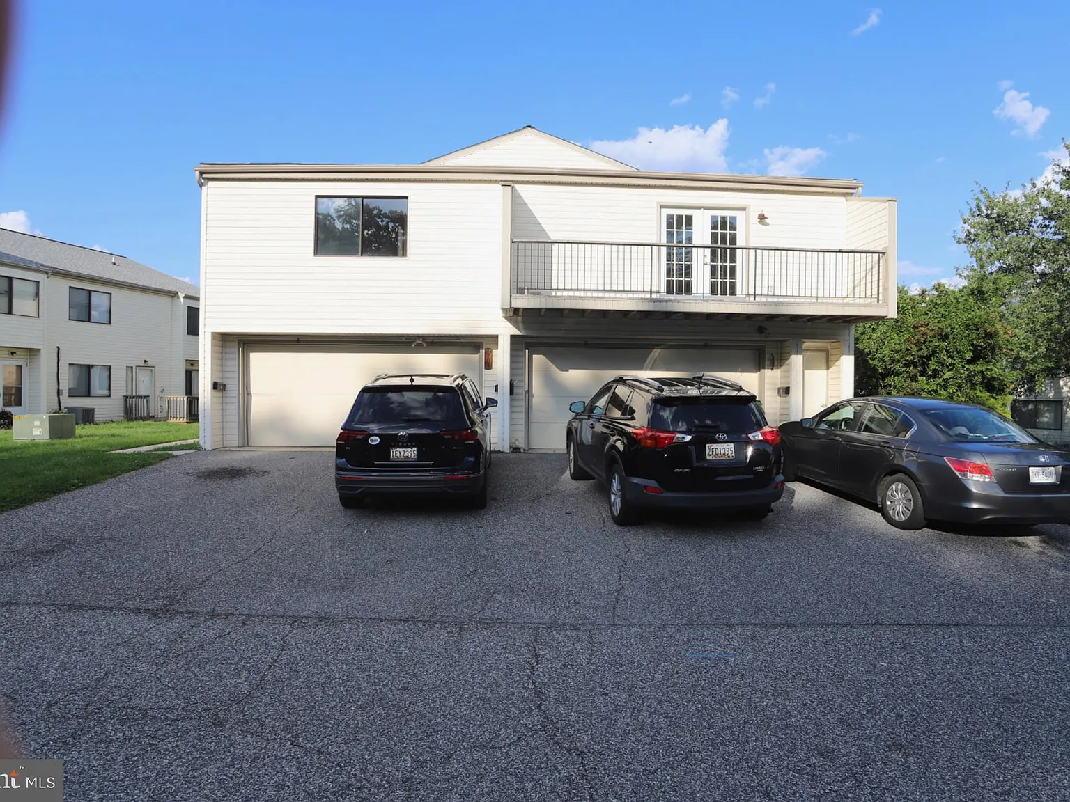 Sunrise Condo — Photo 2