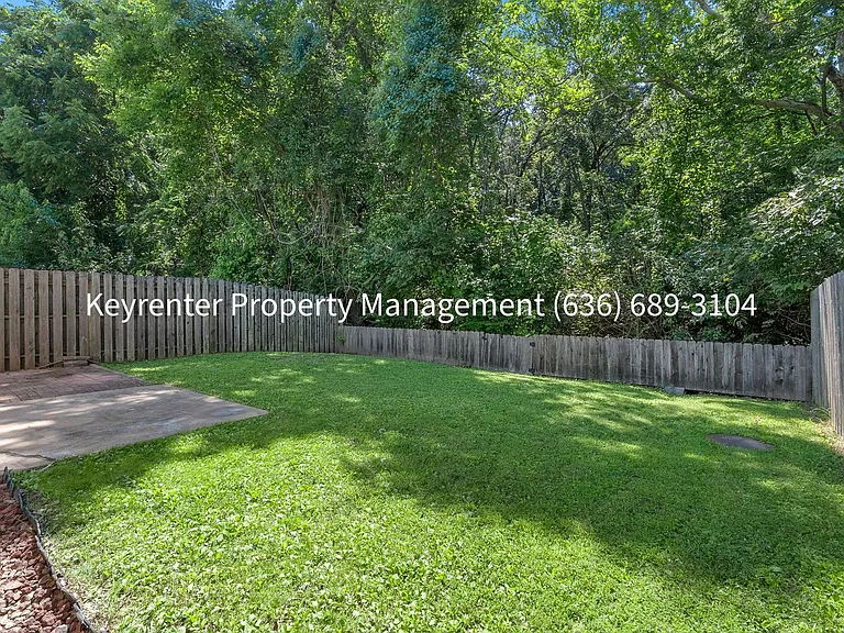 419 Omar Ct — Photo 36