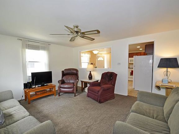 4th image of 509 Chamberlin Dr