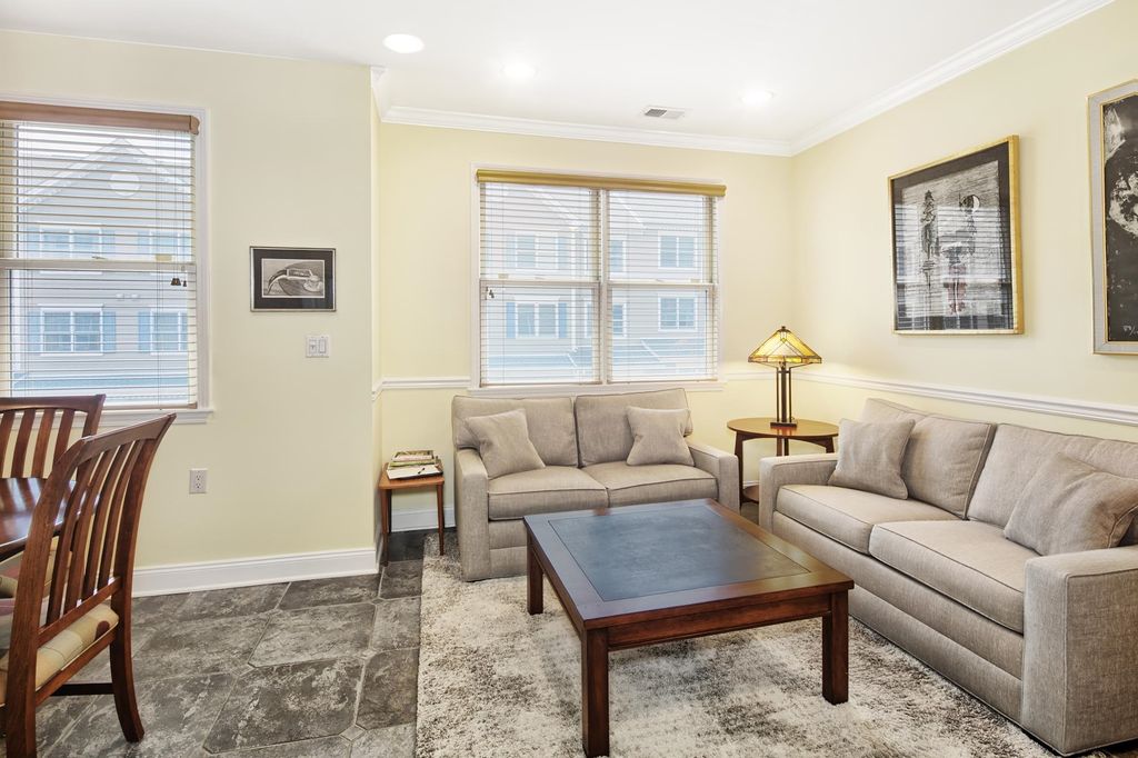 377 Kingston Ct, West New York, NJ - View 5