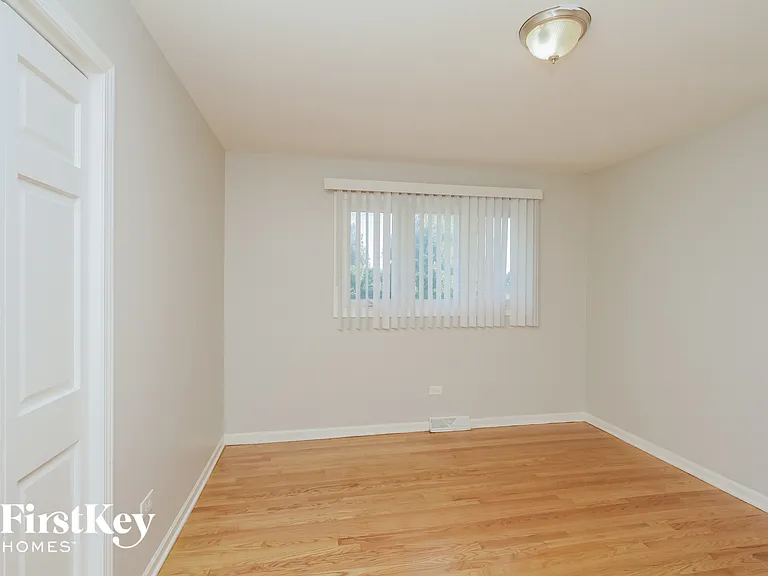 7758 Sycamore Dr — Photo 13