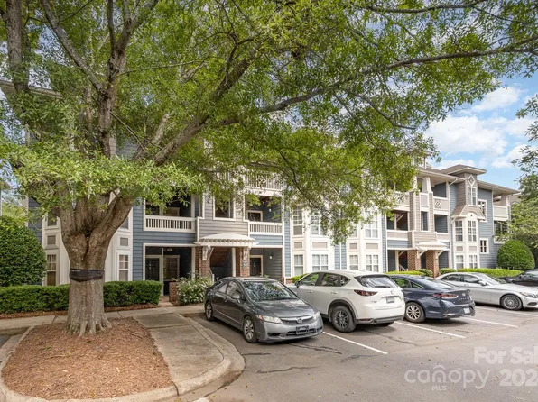 501 Olmsted Park Pl APT K, Charlotte, NC 28203