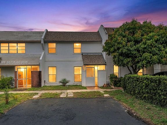 4th image of 1355 Seaview Dr
