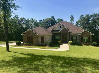 9941 Bromley Rd, Bay Minette, AL 36507