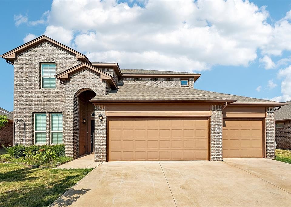 1st image of 14721 Rambling Creek Cir