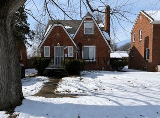 10015 Robson St, Detroit, MI 48227