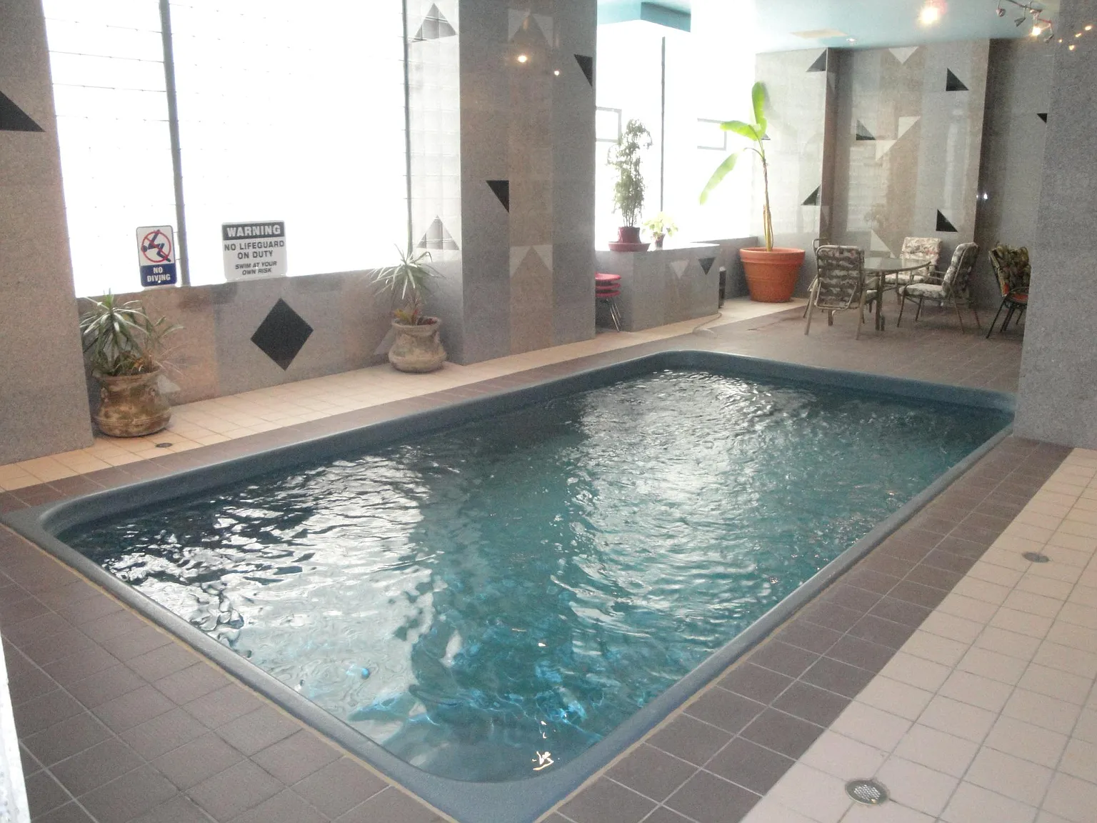 Gallery 400 — Photo 2