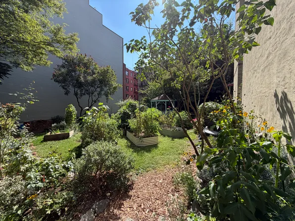 12 West 104th Street image 9 of 9