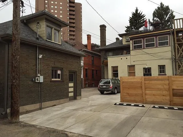 1 bed, 800 sqft, $1,195 — Photo 2