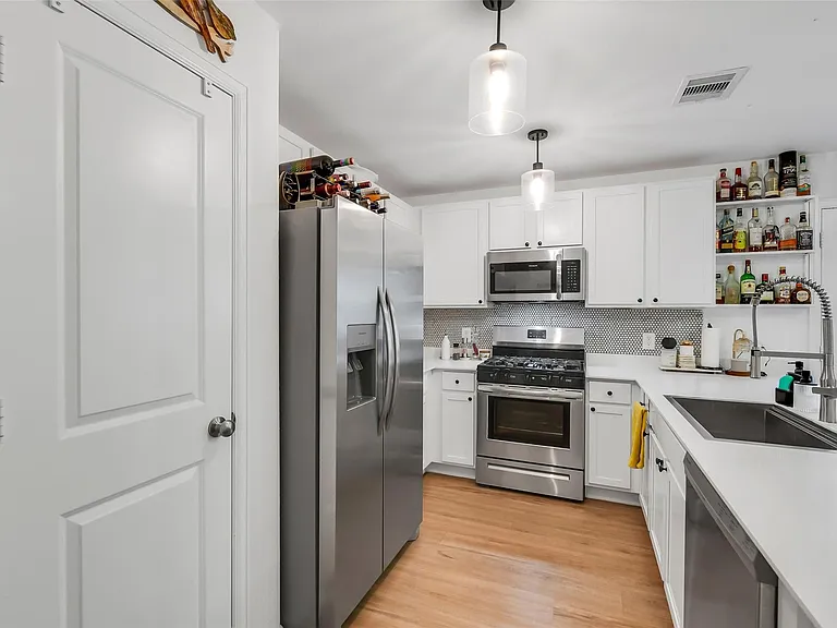 2851 Via Augusta Dr — Photo 3